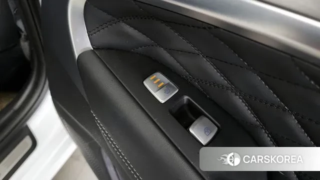 Genesis G70 id 3018404 из Кореи 10