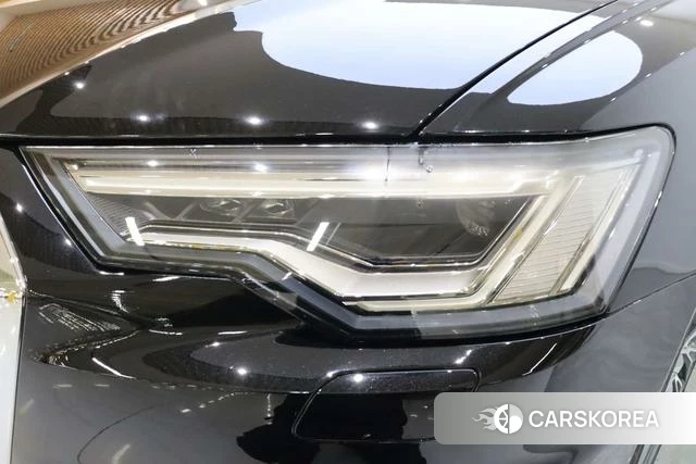Audi A6L id 4257150 из Китая 10