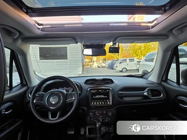 Jeep Renegade id 3395128 из Кореи 10