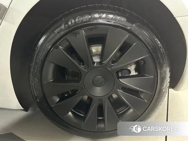 Tesla Model 3 id 3722788 из Кореи 10