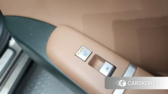 Hyundai Grandeur (GN7) id 3675011 из Кореи 10