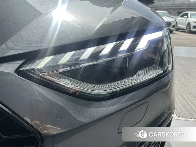 Audi A4L id 4314524 из Китая 10
