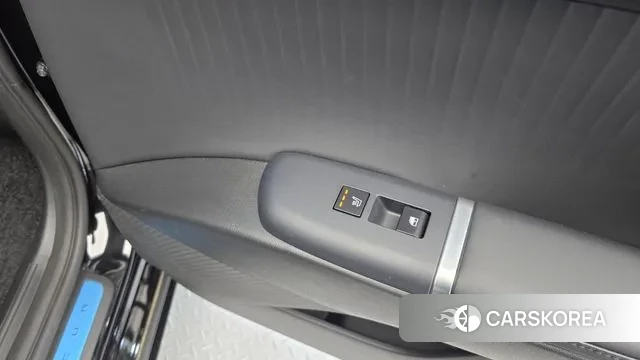 Hyundai Grandeur (GN7) id 3333482 из Кореи 10