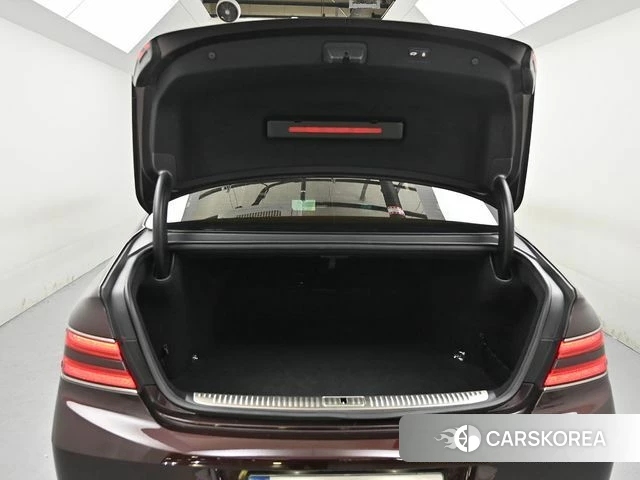 Genesis G90 id 4283949 из Кореи 10