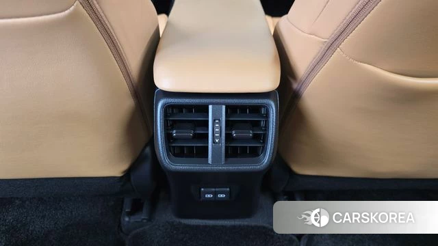 Lexus UX250h id 4463401 из Кореи 10