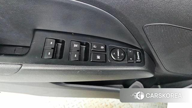 Hyundai Avante AD id 4020564 из Кореи 10