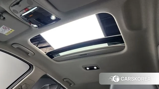 Kia Di Ol Nu Niro id 3639659 из Кореи 10