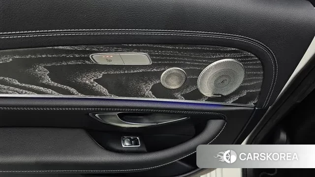 Mercedes-Benz E-Class W213 id 3777606 из Кореи 10