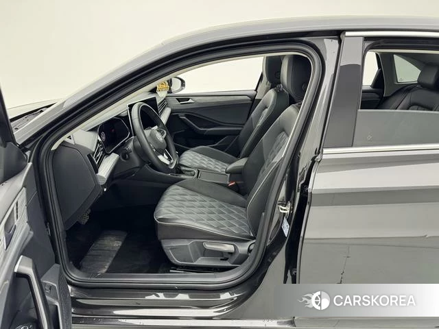 Volkswagen Sagitar id 4290321 из Китая 10