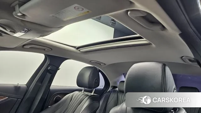 Mercedes-Benz E-Class W213 id 3474424 из Кореи 10