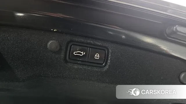 Kia K7 Premier Hybrid id 3439350 из Кореи 10