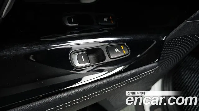 Kia Niro id 2370510 из Кореи 10