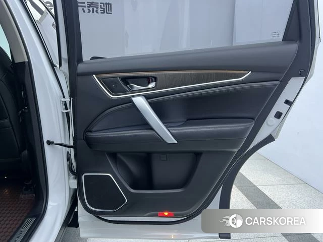 Honda Crown Road id 4207471 из Китая 10