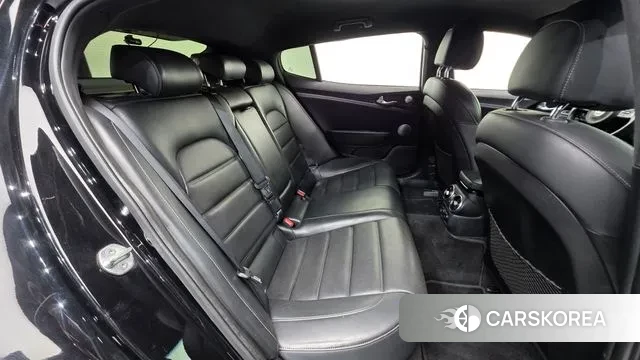 Kia Stinger id 3779284 из Кореи 10