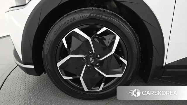 Hyundai Ionic 5 id 4943099 из Кореи 10