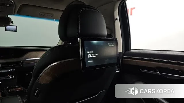 Genesis G90 id 3765346 из Кореи 10