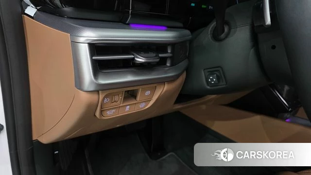 Hyundai Grandeur Hybrid (GN7) id 4469098 из Кореи 10