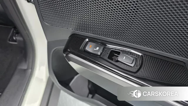 Ssangyong The New Tivoli id 3190526 из Кореи 10