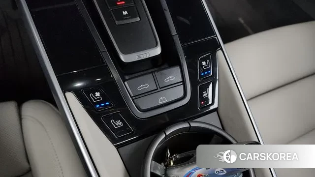 Porsche 911(992) id 3058889 из Кореи 10