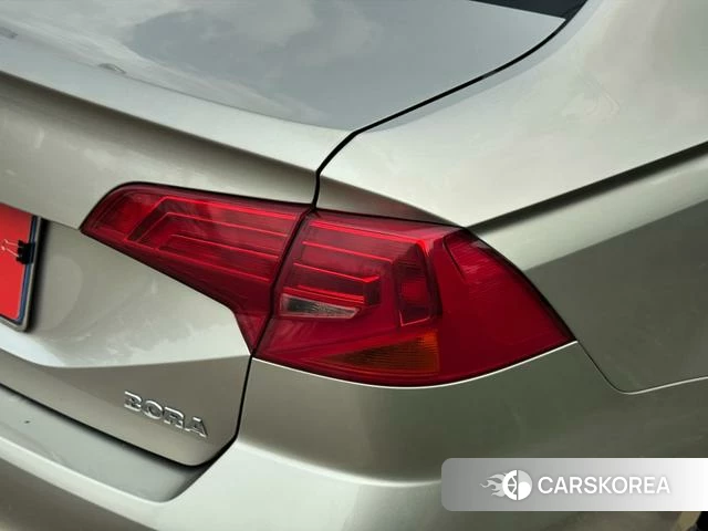 Volkswagen Bora id 4222126 из Китая 10