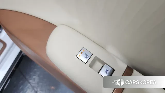 Hyundai Grandeur Hybrid (GN7) id 3477638 из Кореи 10