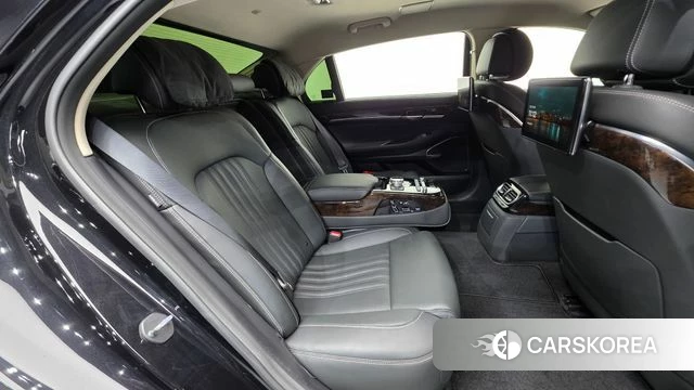 Genesis G90 id 3795051 из Кореи 10