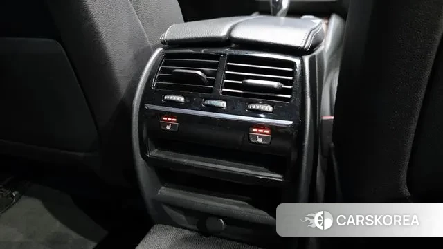 BMW 5 Series (G30) id 3144876 из Кореи 10