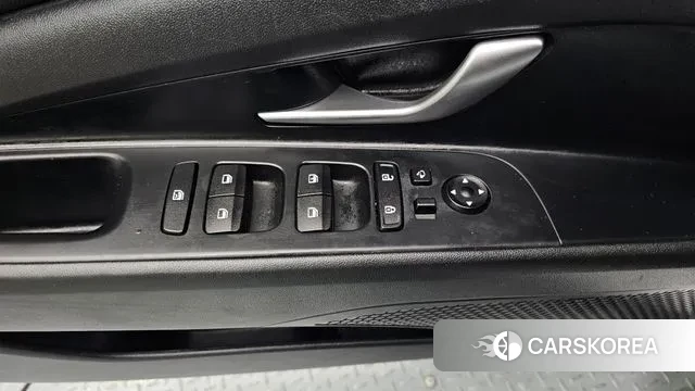 Hyundai Avante Hybrid (CN7) id 3508207 из Кореи 10