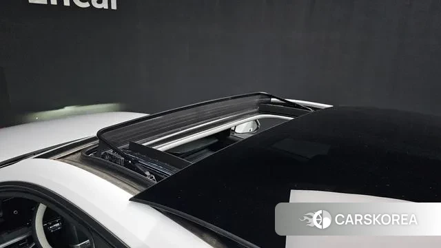 Hyundai Grandeur (GN7) id 3685188 из Кореи 10