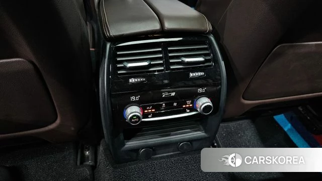 BMW 5 Series (G30) id 3873854 из Кореи 10