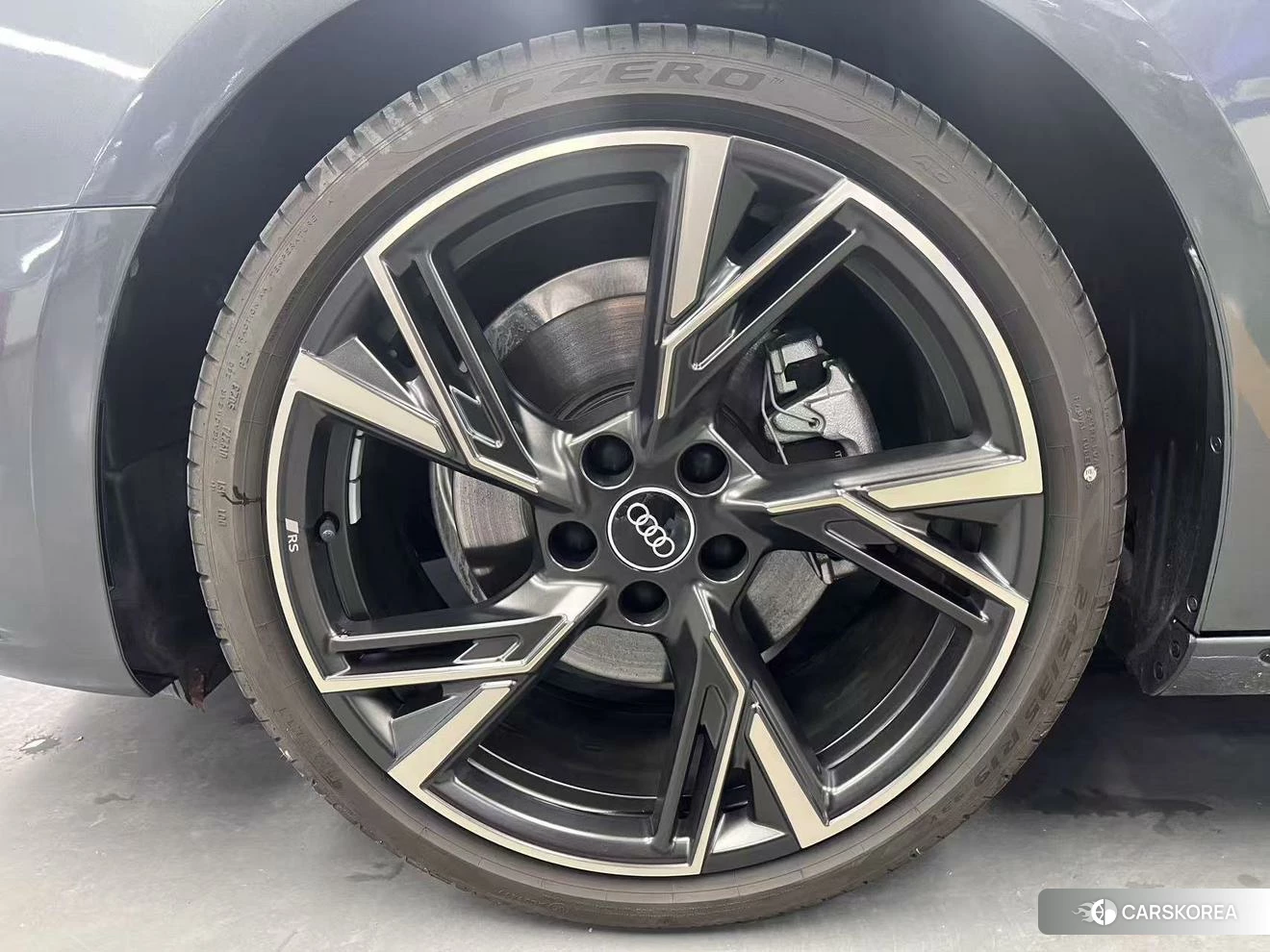 Audi A4L id 4498549 из Китая 10