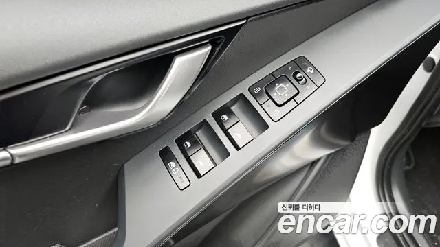 Kia Di Ol Nu Niro id 2823636 из Кореи 10