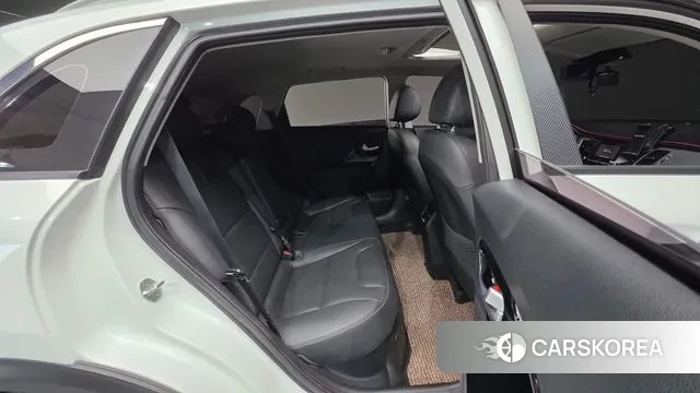 Kia Niro id 3612685 из Кореи 10