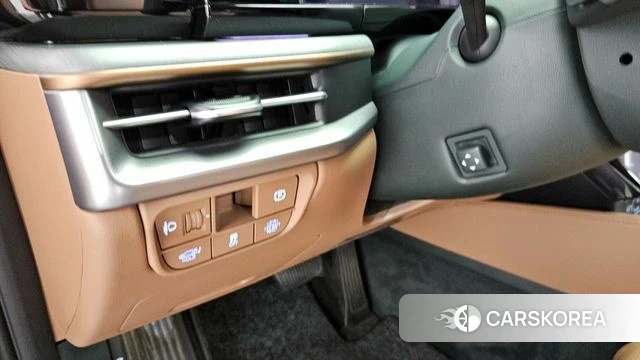 Hyundai Grandeur Hybrid (GN7) id 4421846 из Кореи 10