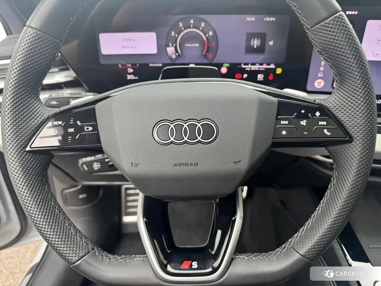 Audi A5L id 4589503 из Китая 10