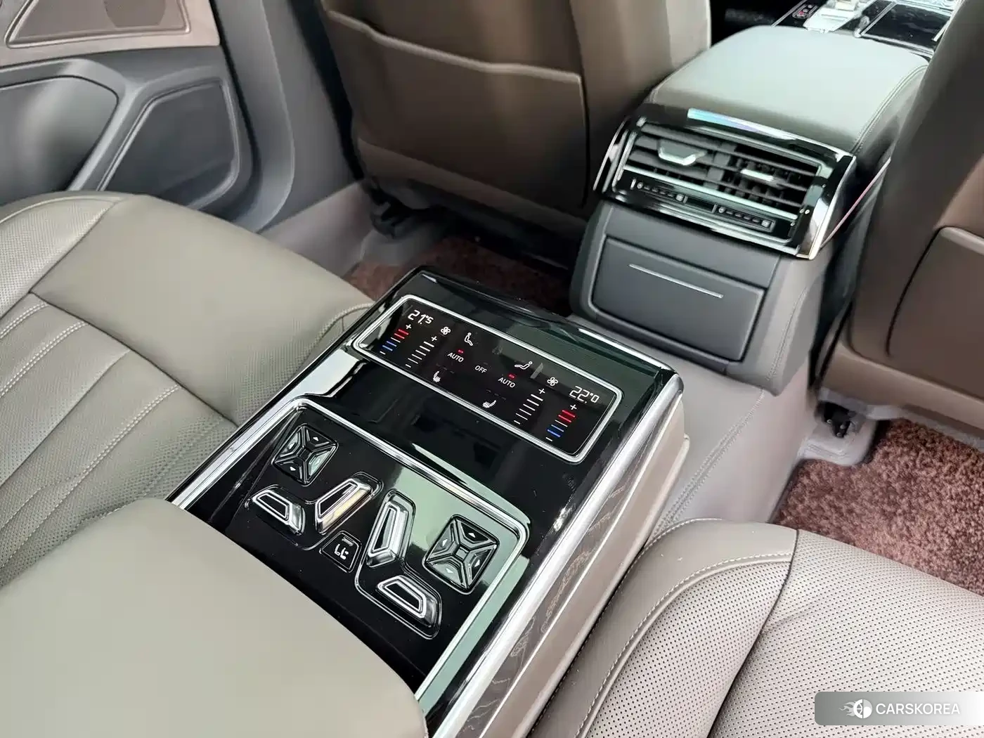 Audi A8 id 4548045 из Китая 10