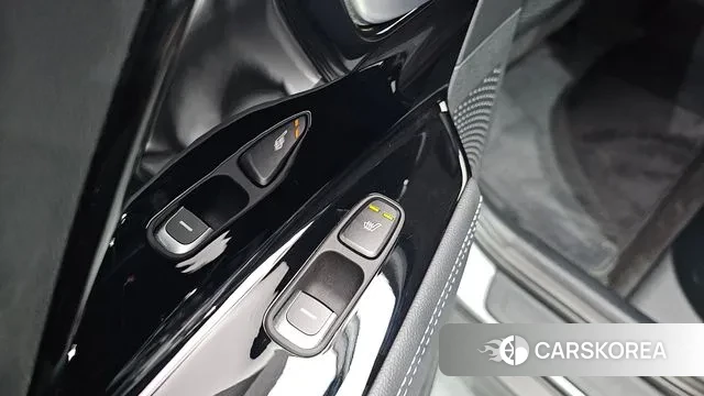 Kia Niro EV id 3232442 из Кореи 10