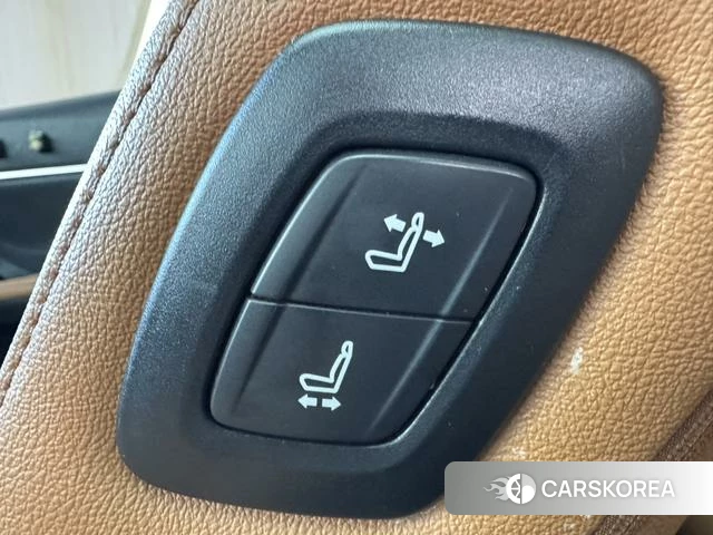 Toyota Camry id 4298501 из Китая 10