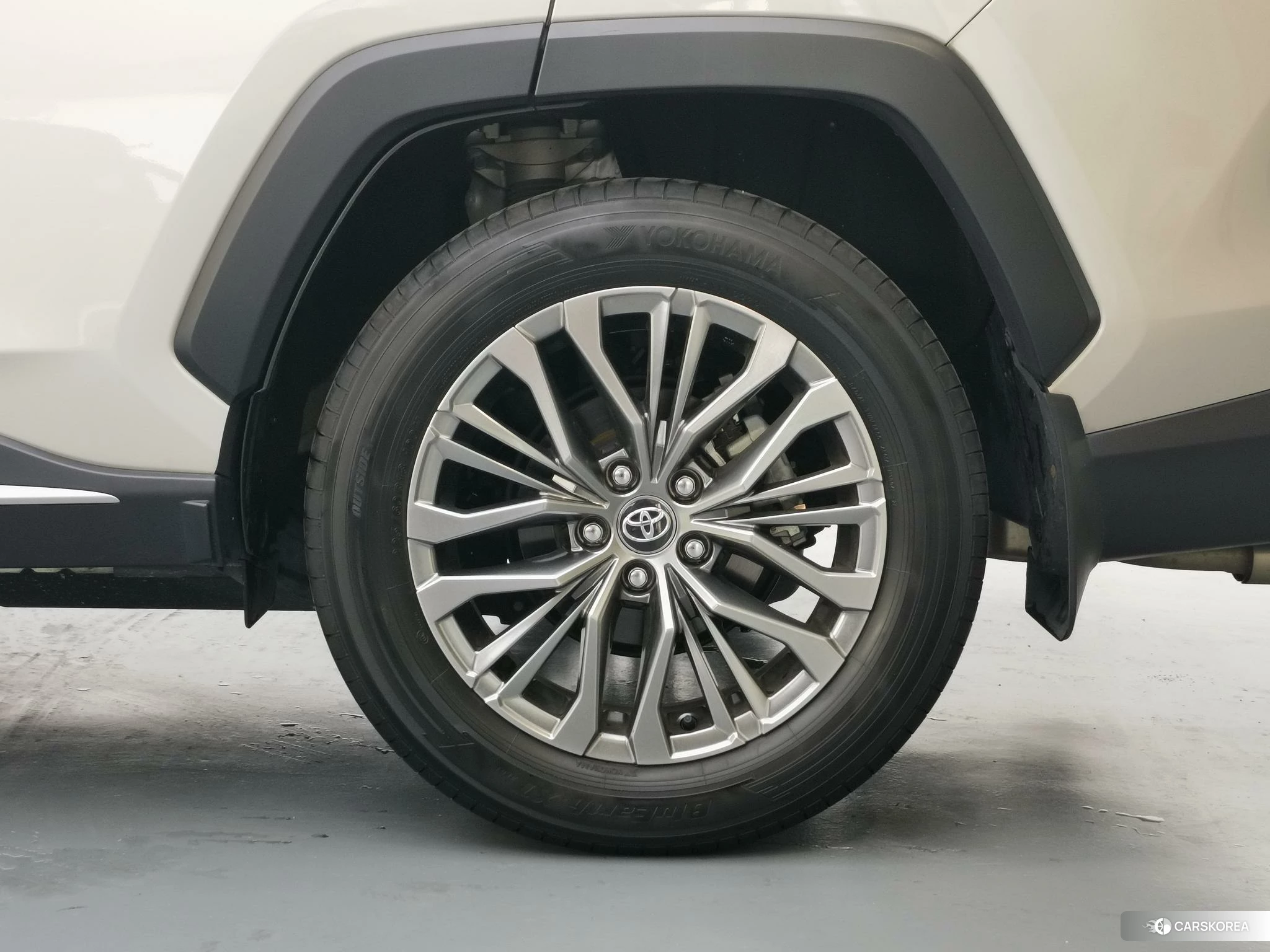 Toyota Wildlander id 4513922 из Китая 10