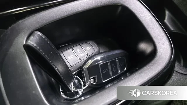 Citroen / DS C4 Cactus id 3563176 из Кореи 10