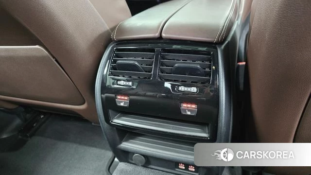 BMW 5 Series (G30) id 3860651 из Кореи 10