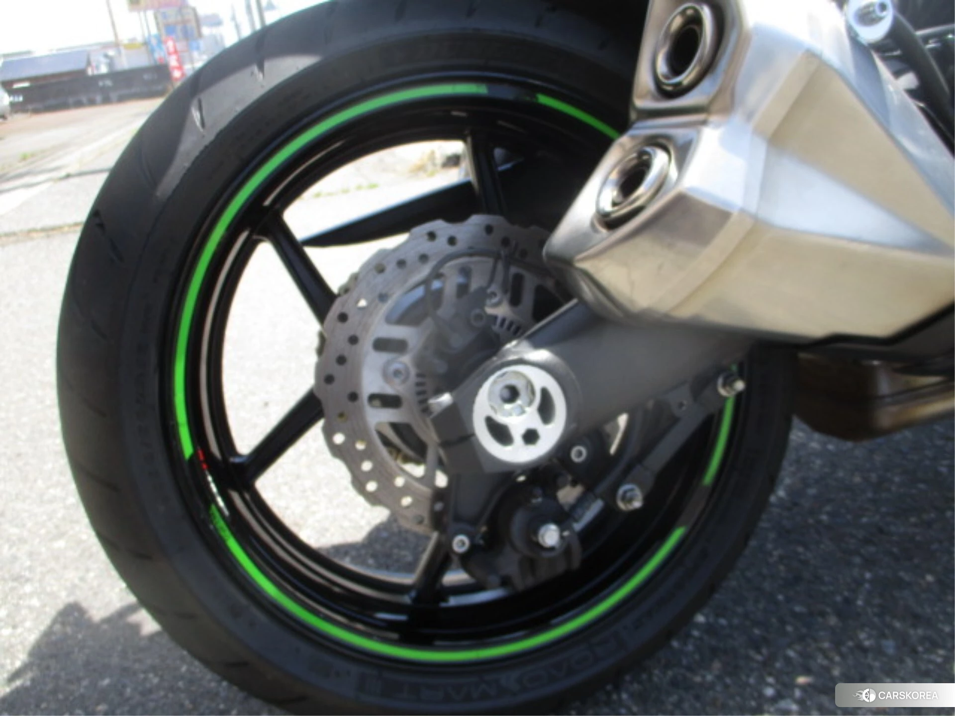 Kawasaki NINJA 1000 id 4352708 из Японии 10
