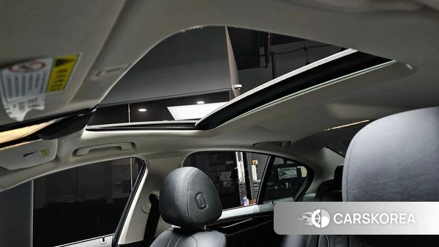 BMW 5 Series (G30) id 3894150 из Кореи 10