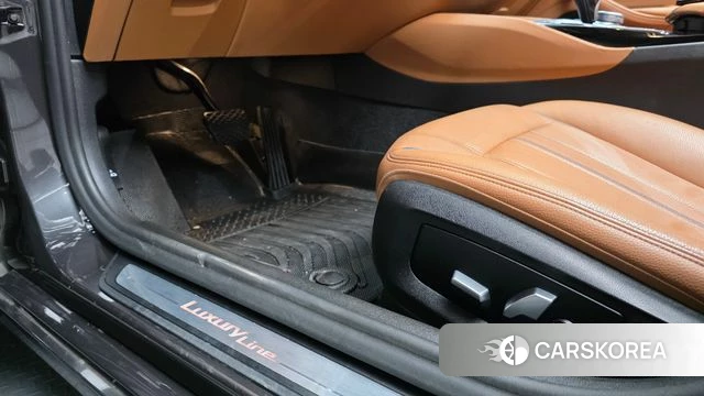 BMW 5 Series (G30) id 4397296 из Кореи 10