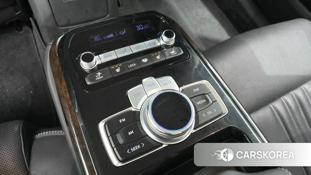 Genesis G90 id 4356545 из Кореи 10