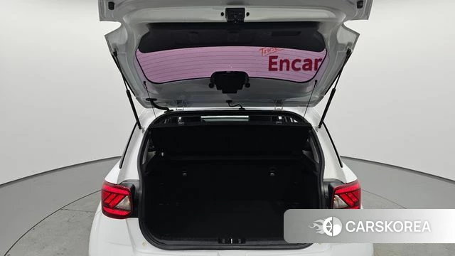 Hyundai Venue id 4020002 из Кореи 10