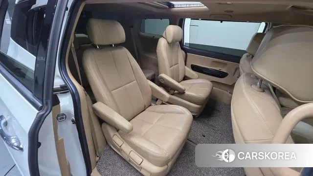 Kia The New Carnival id 3748297 из Кореи 10