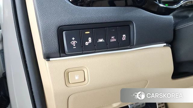 Kia The New Carnival id 4447459 из Кореи 10