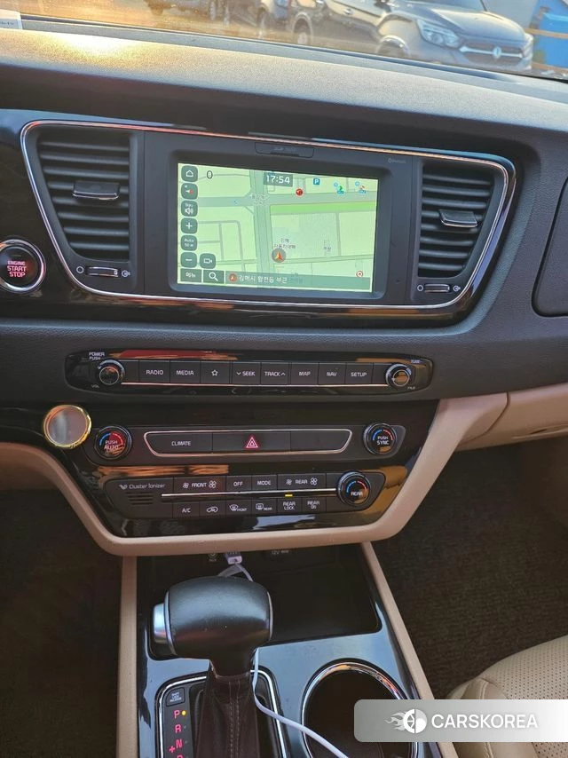 Kia The New Carnival id 3828894 из Кореи 10