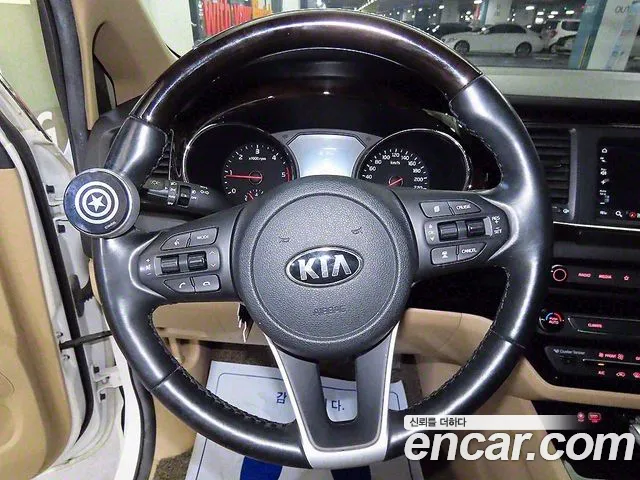 Kia The New Carnival id 2785524 из Кореи 10